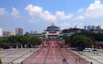 Private Day Tour to Ciqikou, Liziba, Jiefangbei etc. in Chongqing